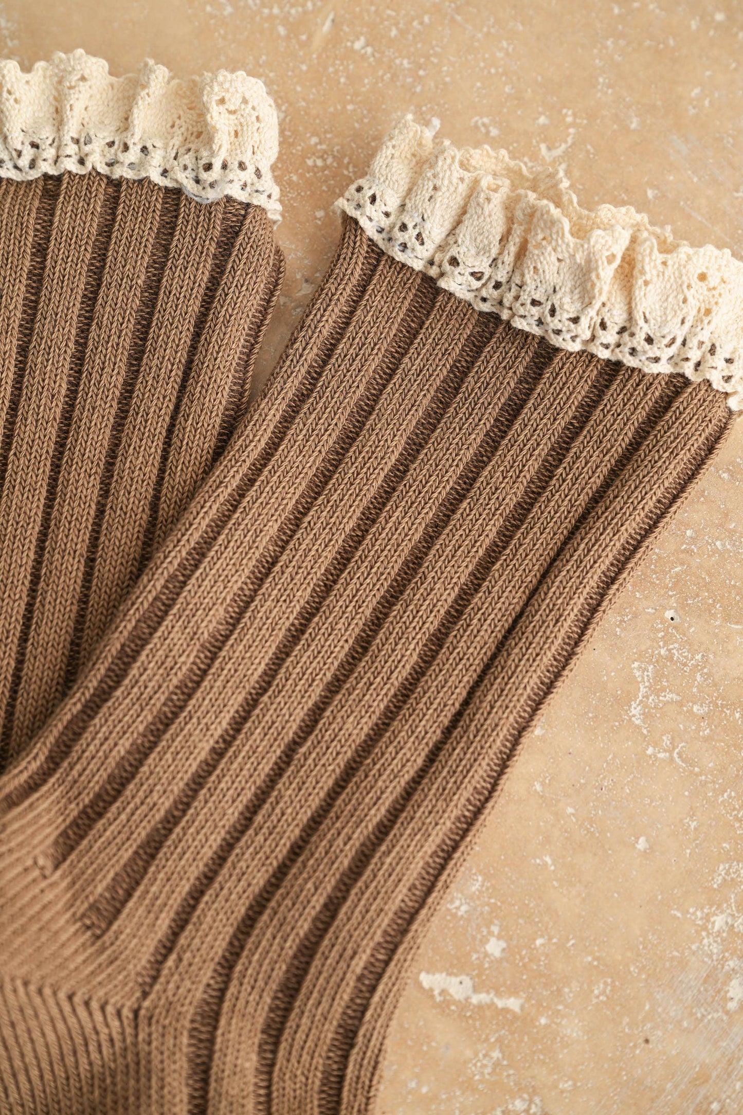 CROCHET TRIM SOCKS