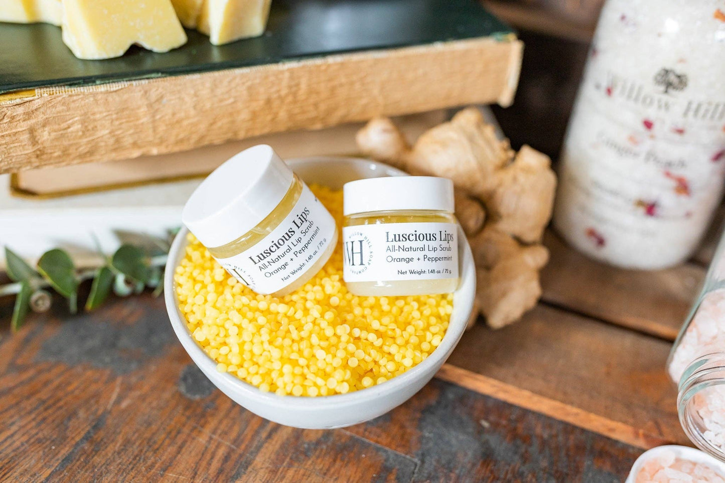 Luscious Lips Exfoliating Scrub