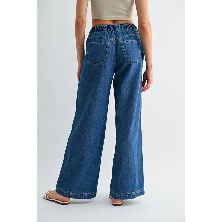 HIGH-RISE WIDE LEG JOGGER