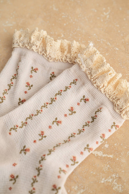 FLORAL PRINT CROCHET TRIM SOCKS