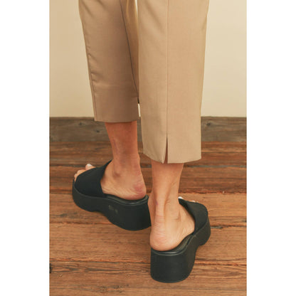 Back Slit Tapered Stretch Trousers