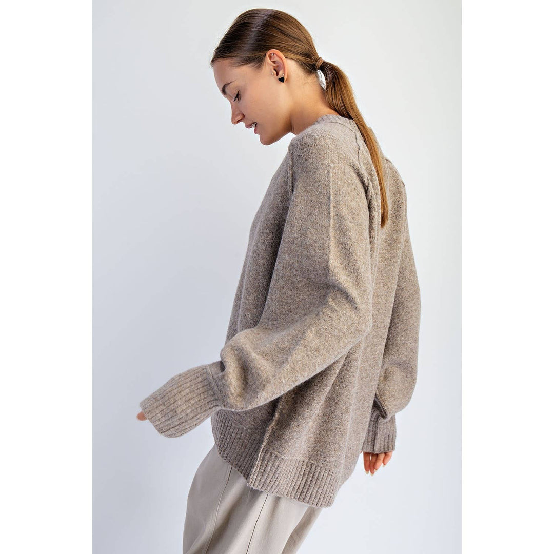 OVERSIZED V NECK SWEATER