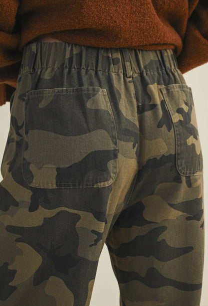 Relaxed Fit Drawstring Camo Pant