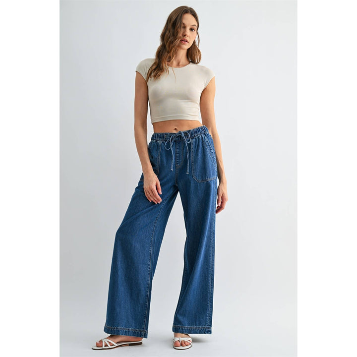 HIGH-RISE WIDE LEG JOGGER