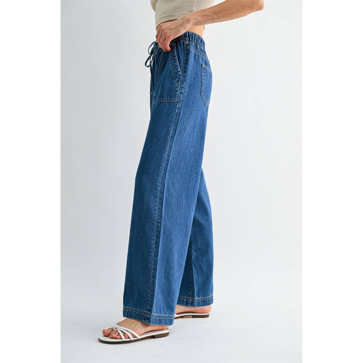 HIGH-RISE WIDE LEG JOGGER