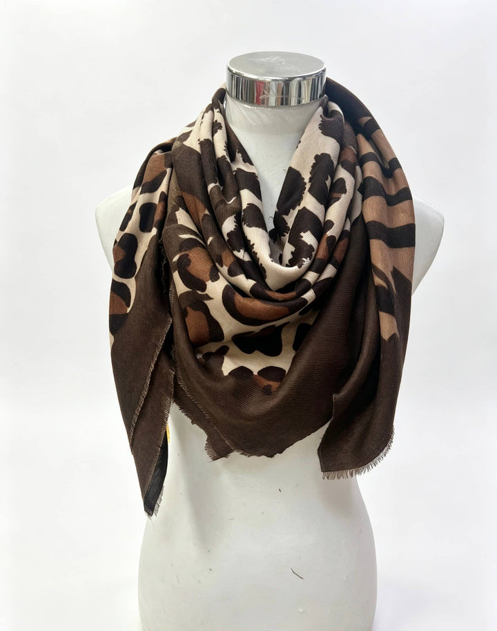 Woolen Leopard Scarf