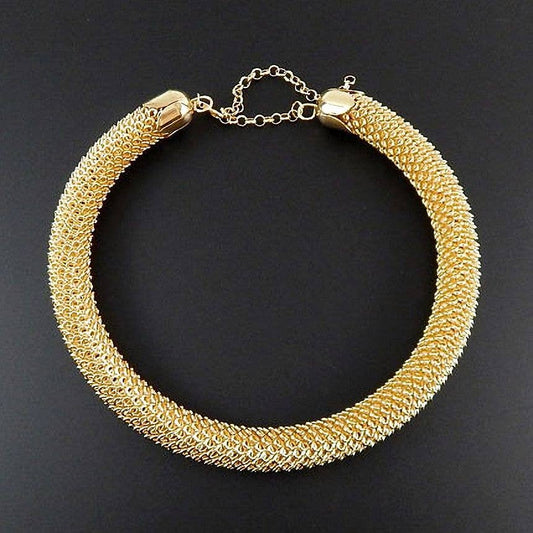 Textured Chain Choker Necklace