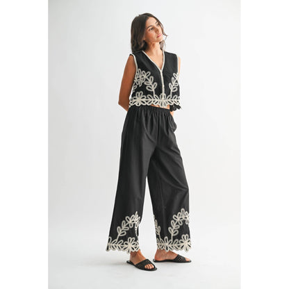 EMBROIDERED TOP AND PANTS SET