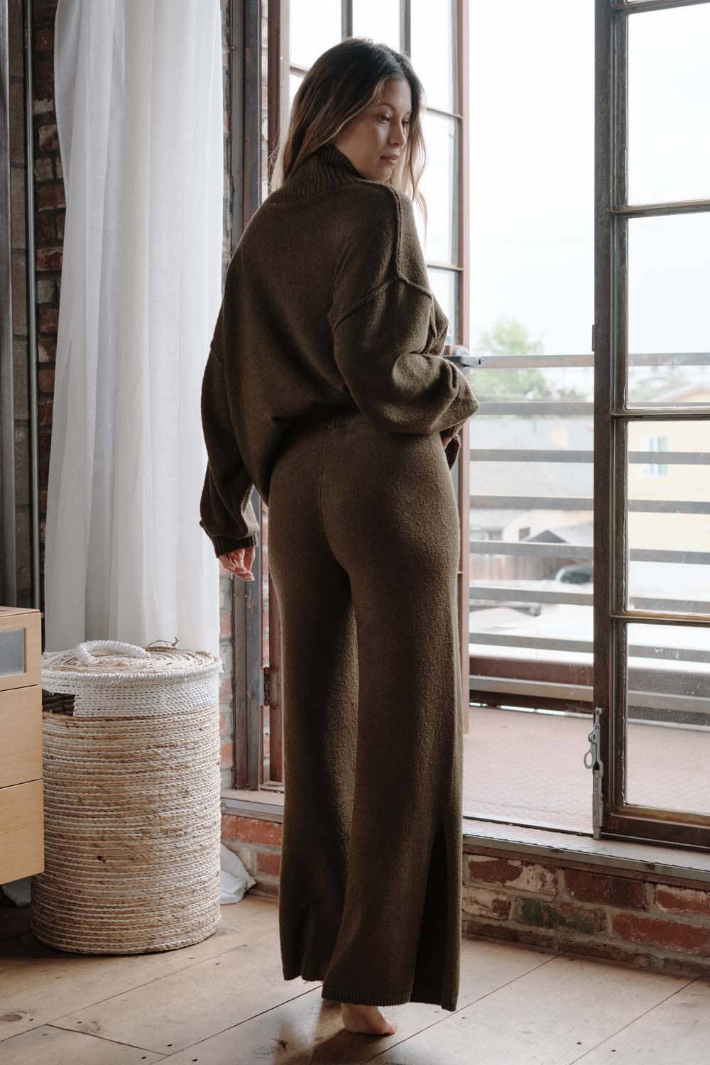 Textured Knit Split-Hem Drawstring Sweater Pants