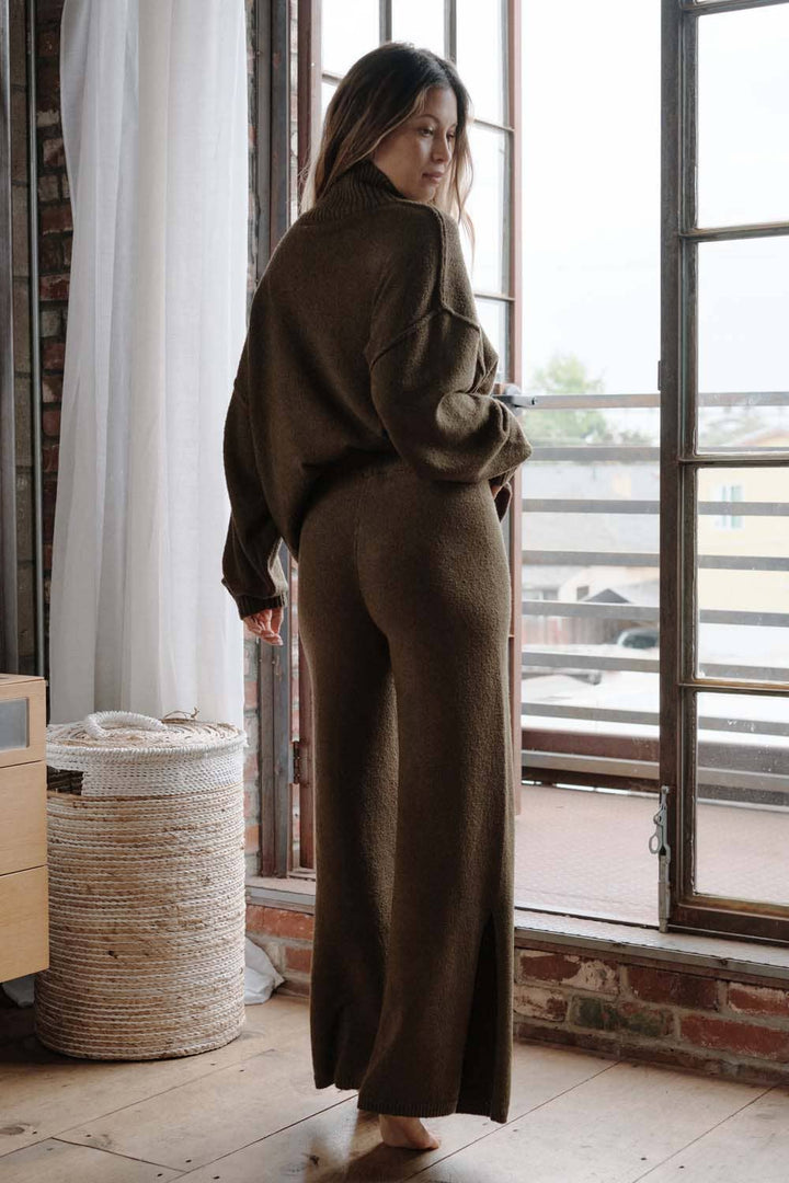 Textured Knit Split-Hem Drawstring Sweater Pants