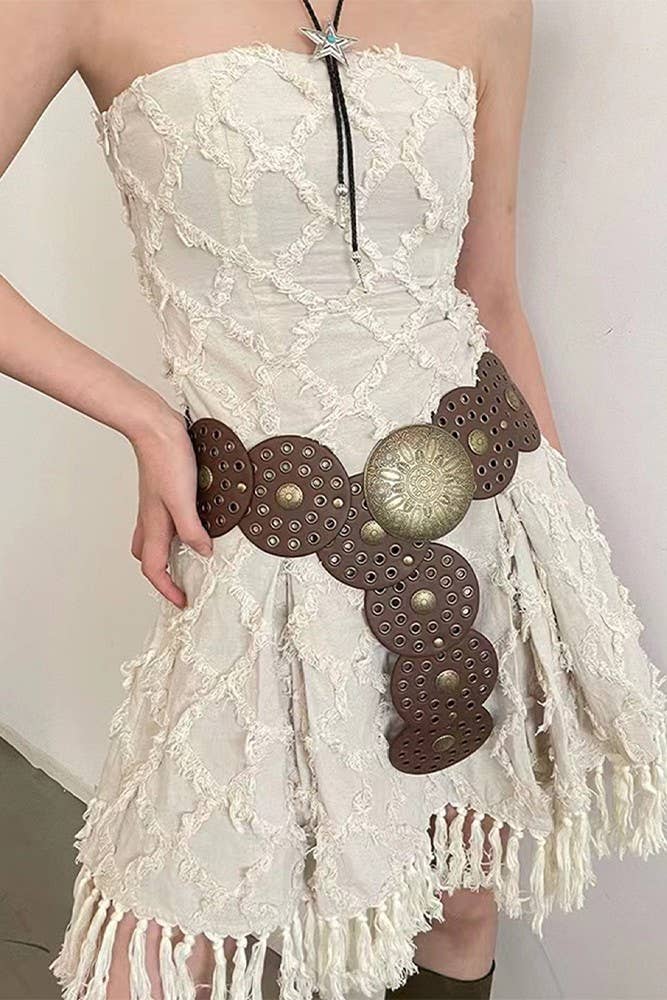 Round Panel Eyelet Western Belt
